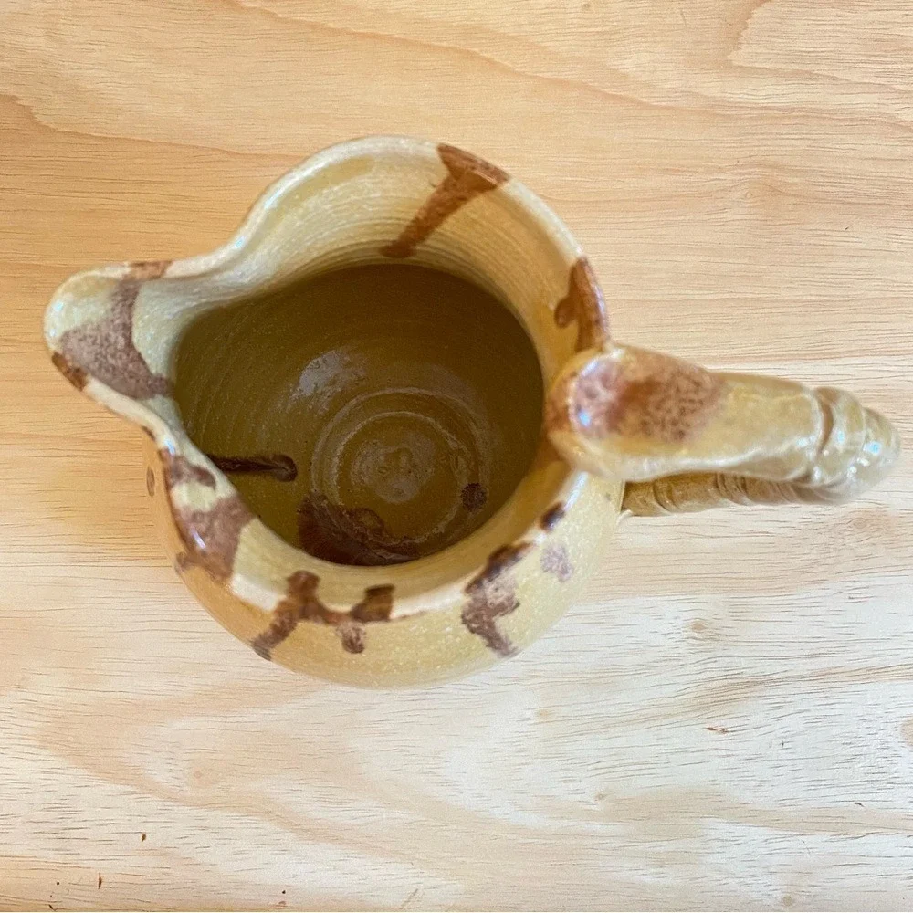 Handmade Studio PLUMPOTTERY G Yellow Brown‎ Glaze Stoneware Pottery Pitcher Jug